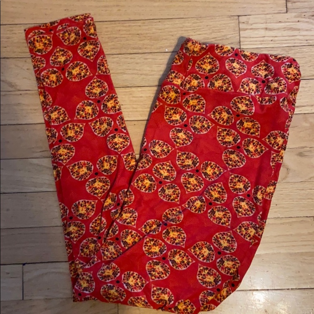 2 for $8 NWOT LuLaRoe tall and curvy leggings